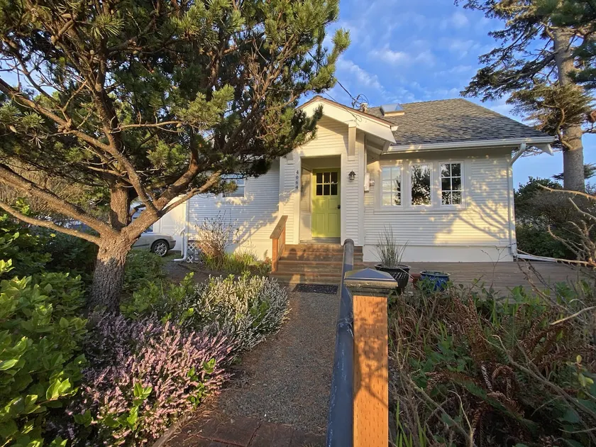 Soulful Sea Cottage - Image 1