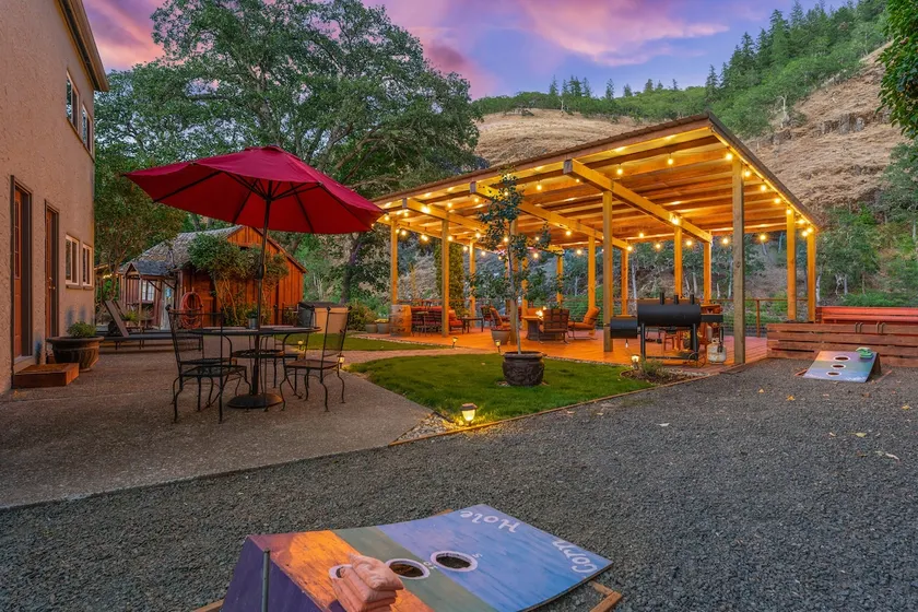 Suite #2 - Klickitat River Inn - Image 1
