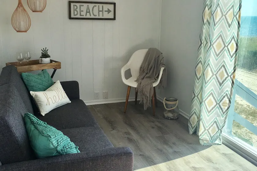 On the Beach Cottage in Fairhaven - Image 1