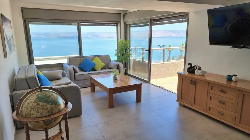 Galilee Triple Terrace - Image 1