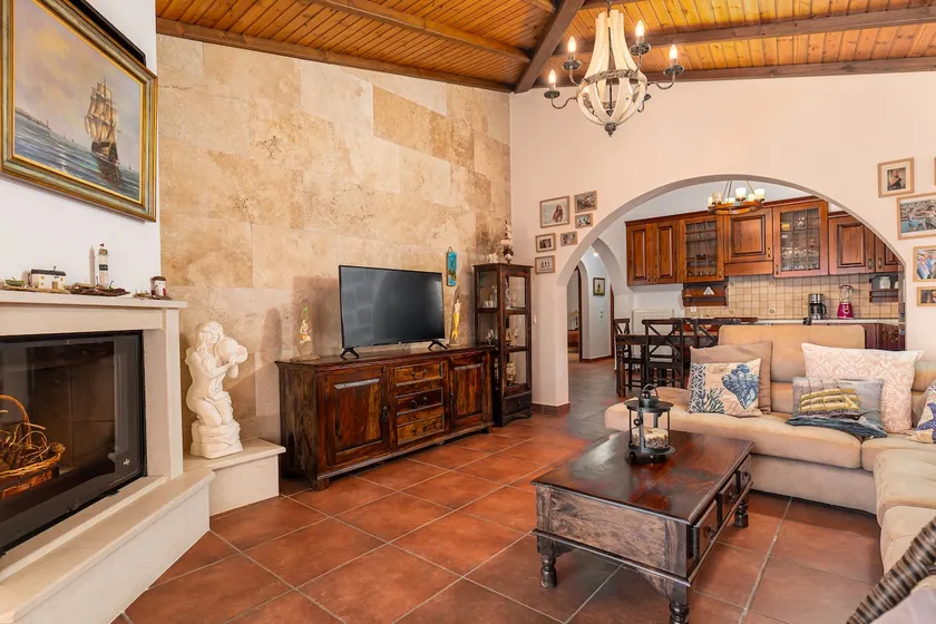 Nicolas Beach House - Image 1