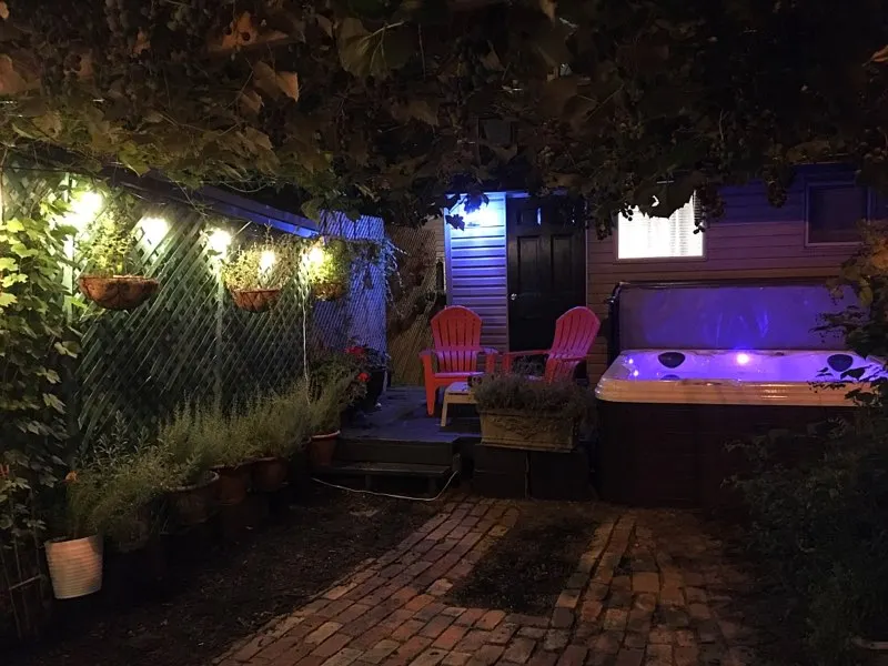 Discounted Suite Due To Hot Tub Repair - Image 1
