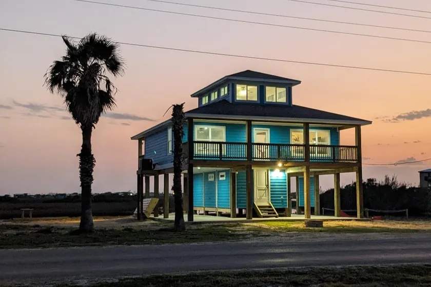 Blue Crab Cottage - Image 1