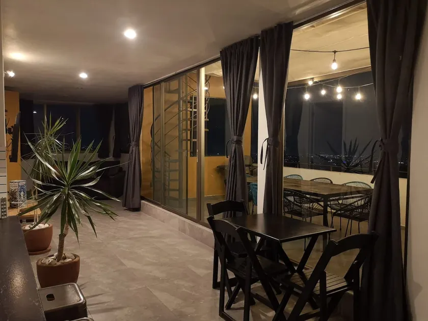 Rooftop, jacuzzi, panoramic view - Image 1