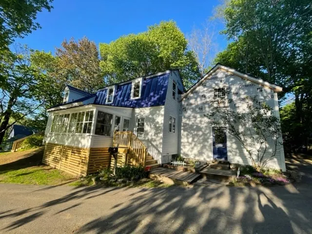 Blue Farmhouse - Charming, In-town, Renovated! - Image 1