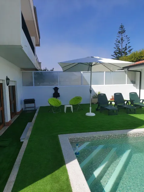 Lavra Beach House - Image 1