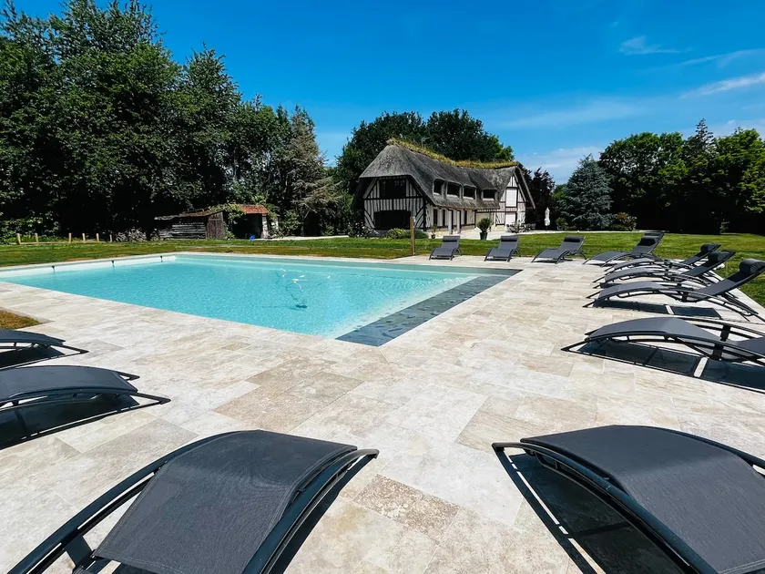 Renovated Pottery Estate with Pool/Tennis - Image 1