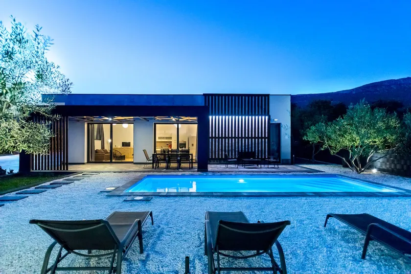 villa Sempervivum 2 with pool and sea view - Image 1
