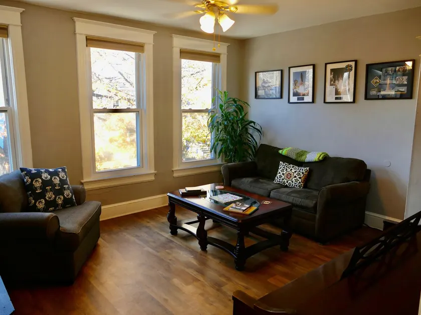 Capitol Hill - Unique Old with Modern Conveniences - Image 1