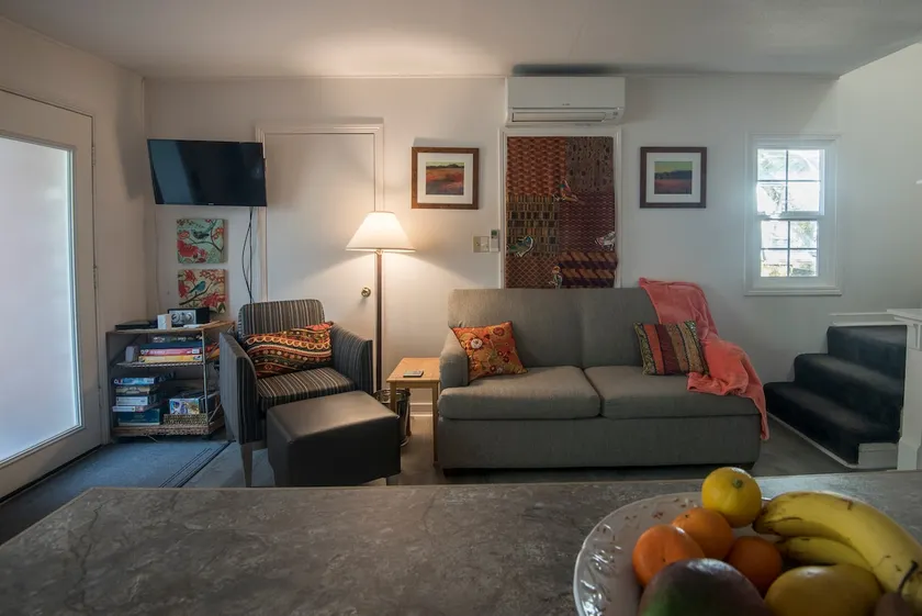 Air conditioned Guest Cottage at Vista Manor - Image 1