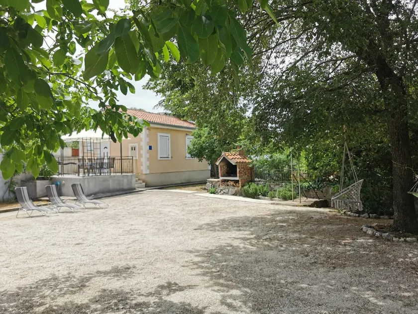 Holiday House Rasopasno - Image 1