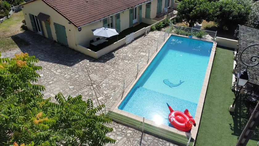 Rental with pool – F3 – 4/6 people - Image 1