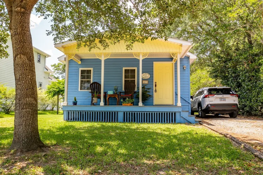 The Shrimper Cottage - Image 1
