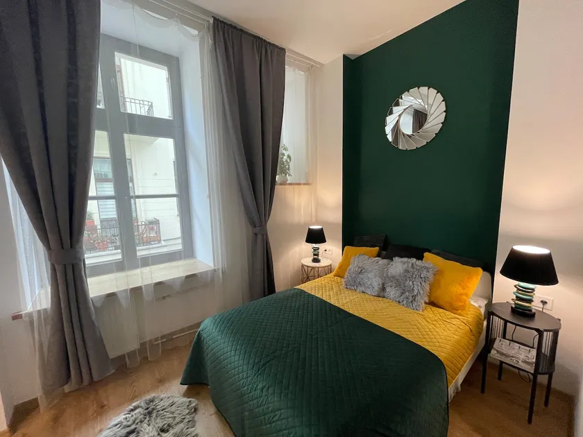 Piotrkowska122PL apartment with bedroom - Image 1