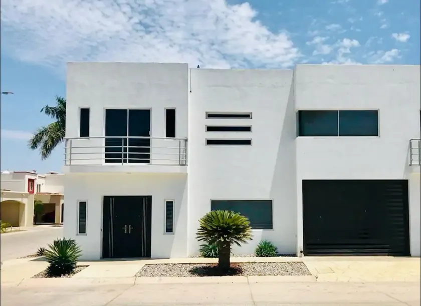 House in a Gated Community | 2 King | near CHEPE - Image 1