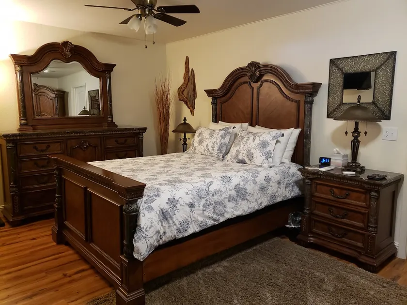 Yosemite Foothill Retreat - Private Guest Suite #2 - Image 1