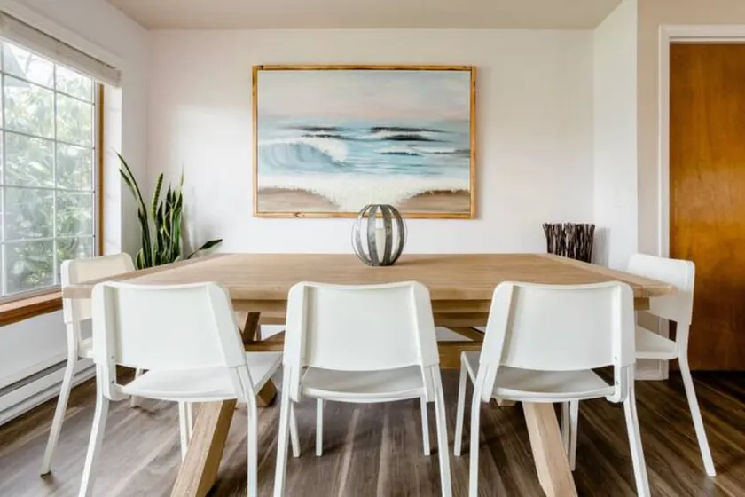 Waterfront Bay House: Family and Pet Friendly - Image 1
