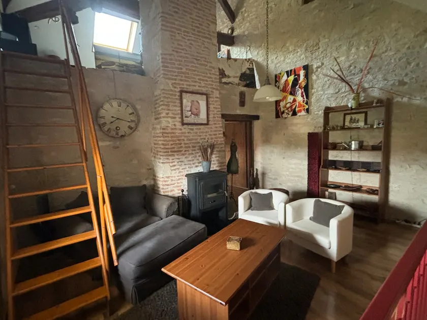 ”Audoba'Home” apartment - Image 1
