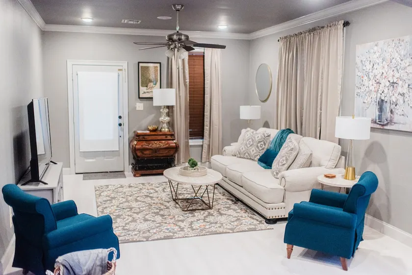 Country Cottage King Suite-7mi to Sports Complex - Image 1