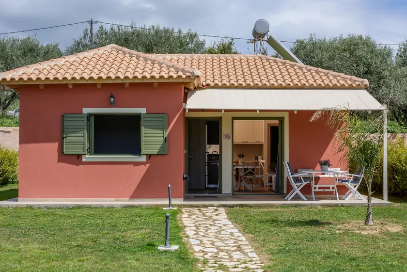 Comfeto & Mandolato Sweet Houses - Image 1