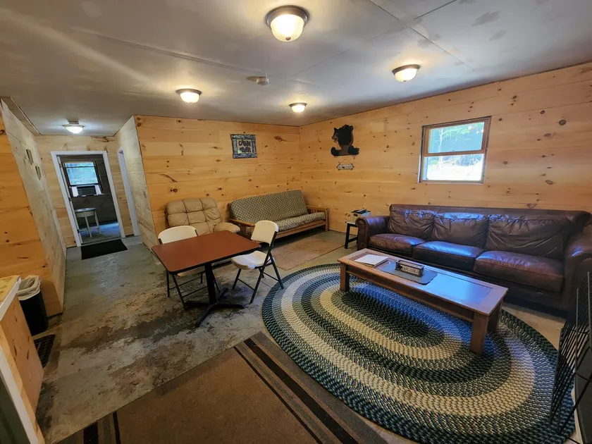Rustic Cabin with Plenty of parking - Image 1