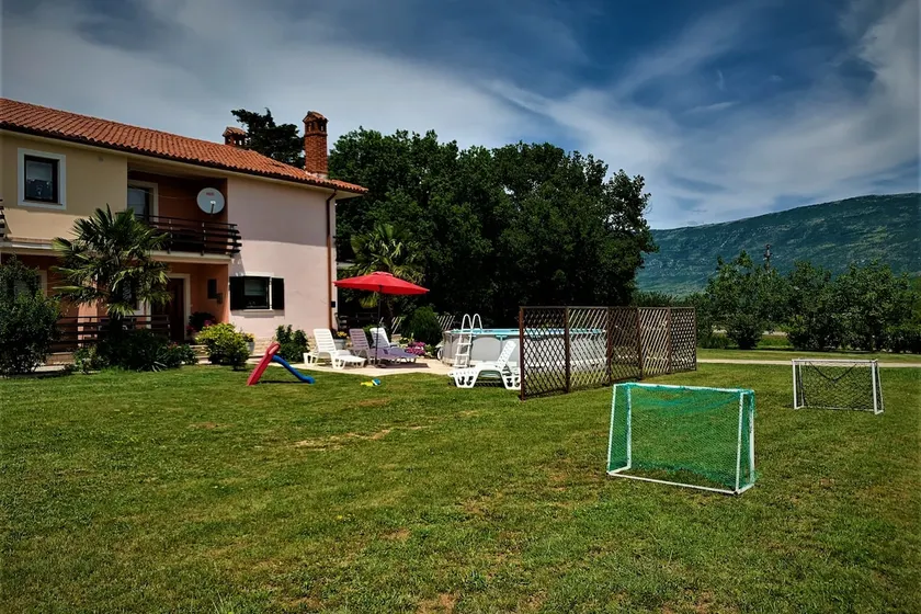 Apartment Vesna - Image 1