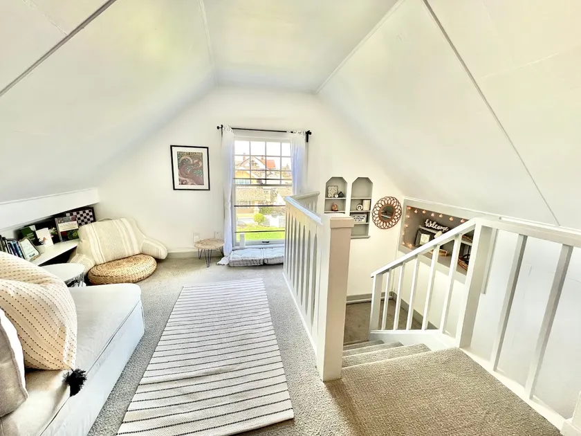 The Nest Suite With Beautiful Rainier View! - Image 1