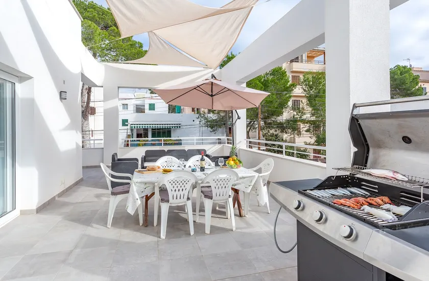 Casa del Sol, Family Apartment 2 - Image 1
