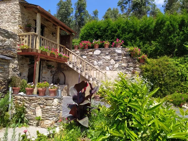 Loventuro Country House - Image 1