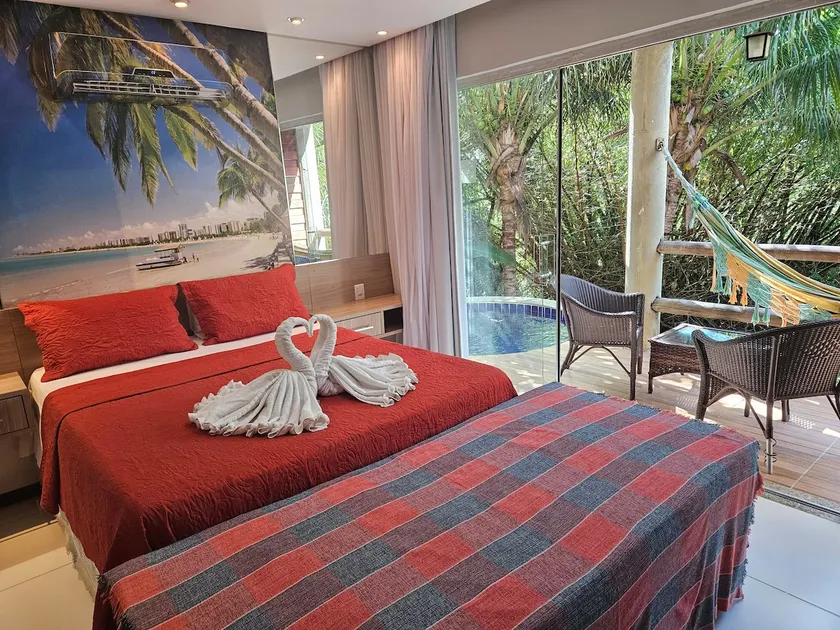 Oasis: Studio with Heated Jacuzzi for 4 People - Image 1