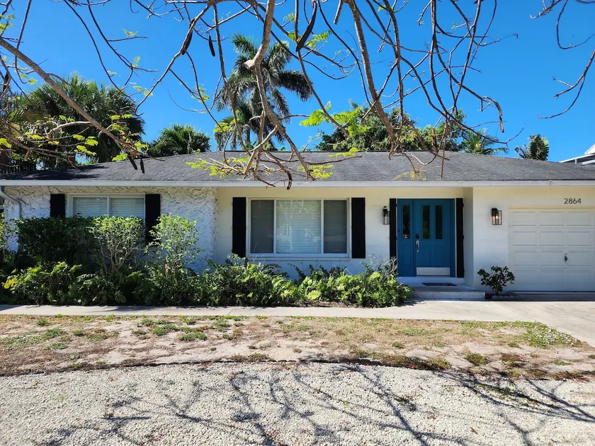 Gulfview House in Naples Bayshore Arts District - Image 1