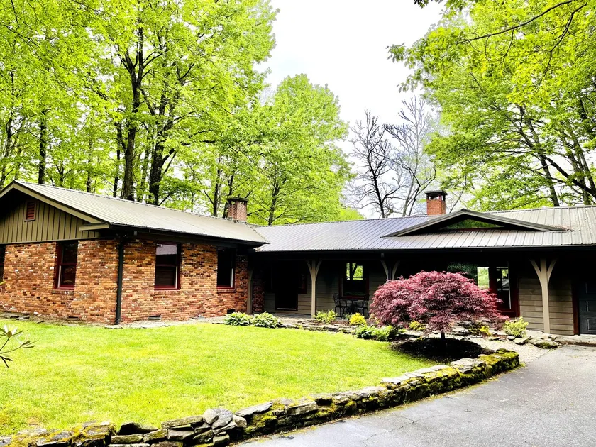 Rymlig, In-Town Hideaway - Image 1