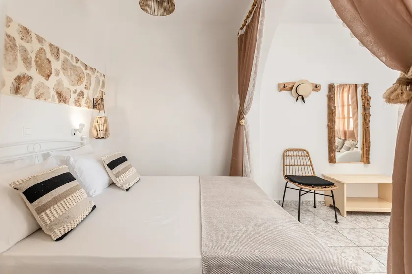 Naxos Sea View Studio - Image 1
