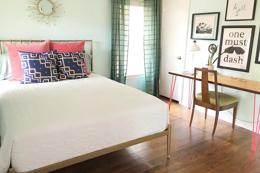 Serene Mid-Century Refuge in North Dallas - Image 1