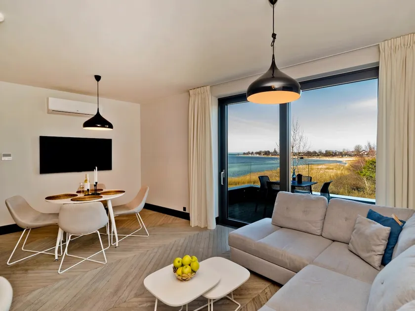 BlueApartPL Amazing seaview apartment ZK 26 - Image 1