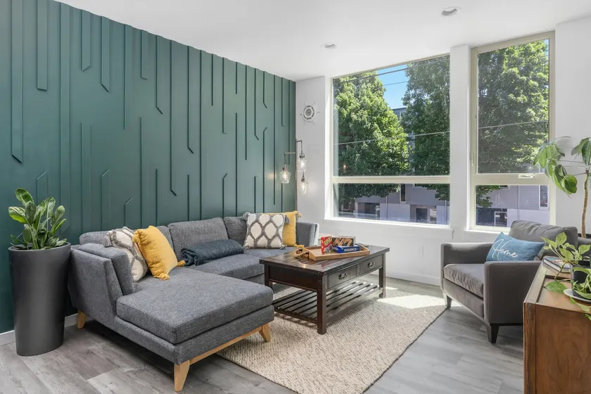 Seattle World Cup Stay • 3BR Rooftop • Parking - Image 1