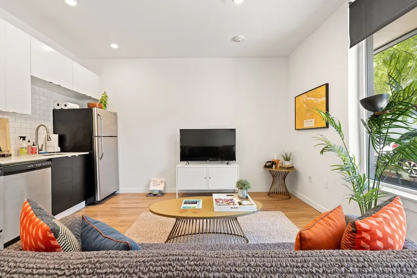 Dogwood Loft -cozy neighborhood, pet friendly - Image 1