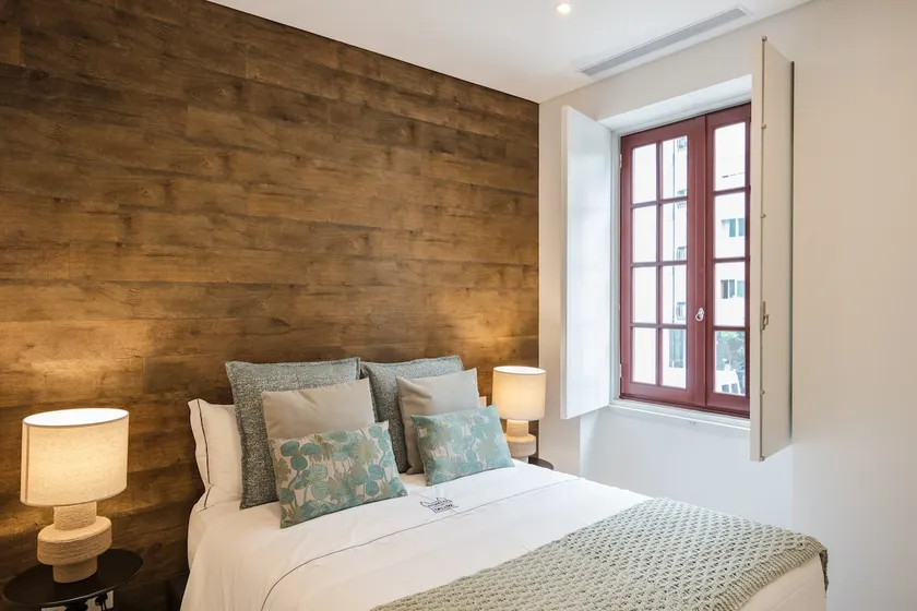 Porto Deluxe Cozy + Central Suite - Image 1