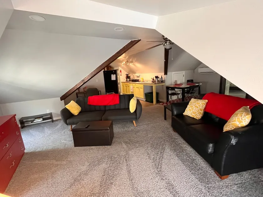 Serene Apartment in Beautiful Historical Town - Image 1