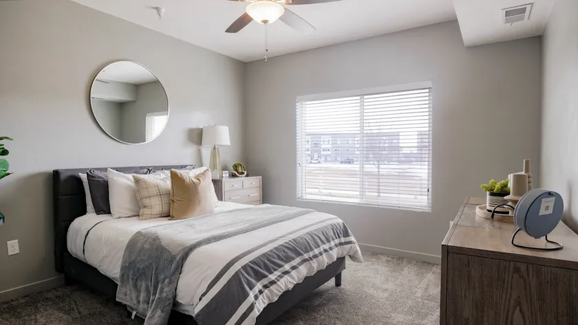 Convenient Condo between SLC and Provo. Welcome! - Image 1