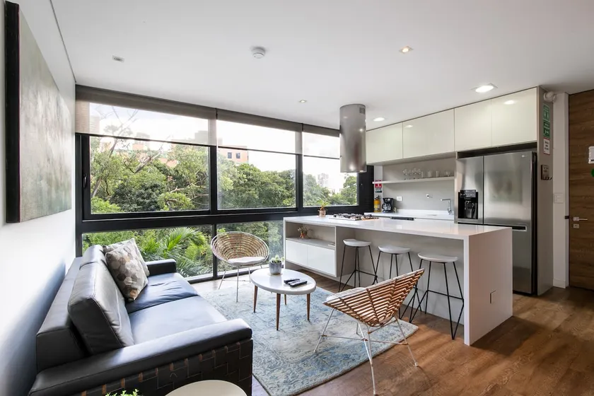 ✪Luxury Energy Living 401: 1 bed + sofabed ✅ - Image 1
