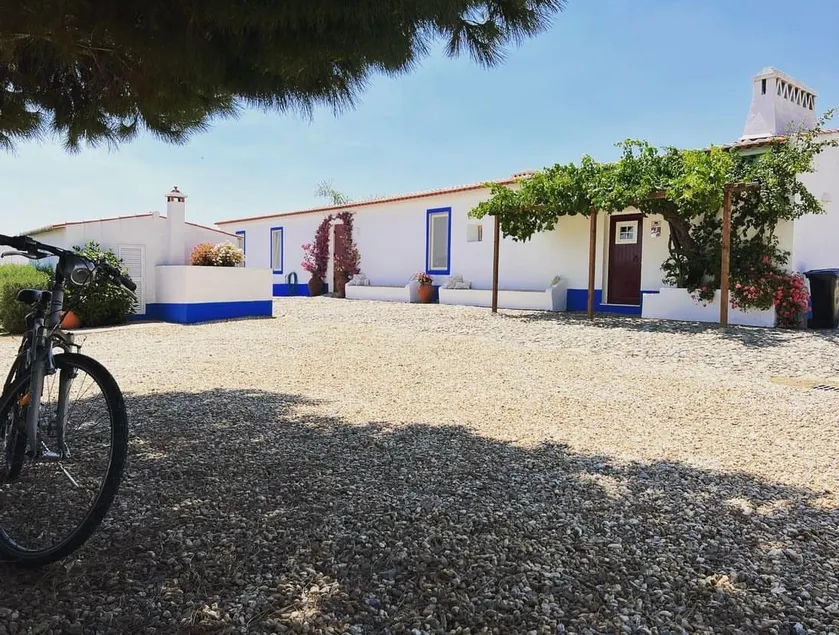 Mount Captain Charming country house - Image 1