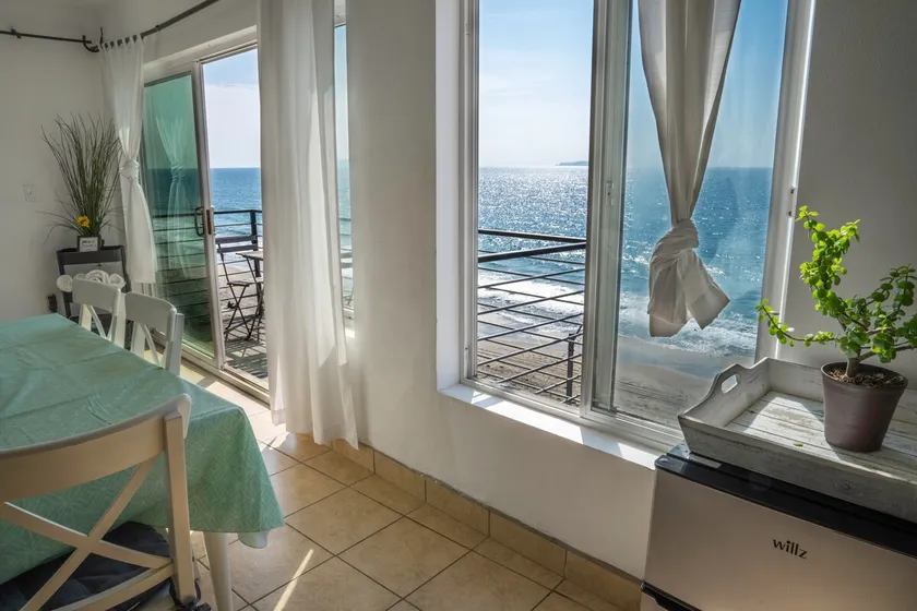 BEACHFRONT CONDO - 2 Bdr 2 Bth - Image 1