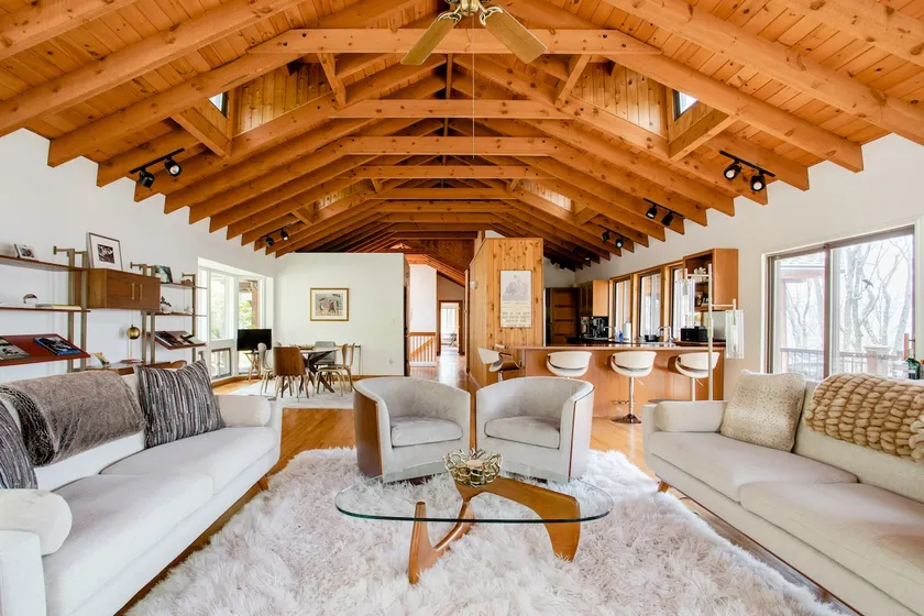 Modern Mountain Chalet on 15 Acre Catskills Estate - Image 1