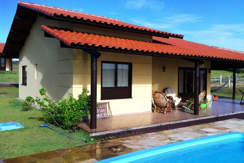 Seaside + Swimming Pool and Private Barbecue Chalet 3/4 - Image 1