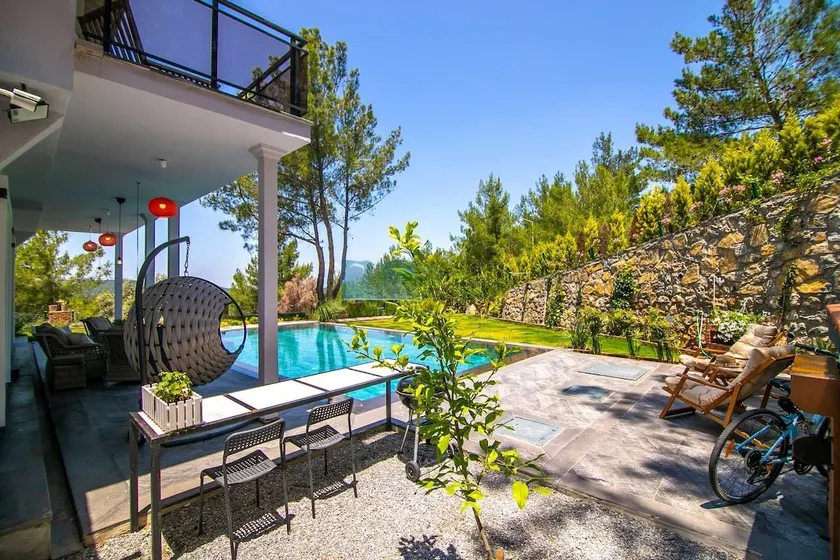 Quiet Forest Villa | Family Friendly - Image 1