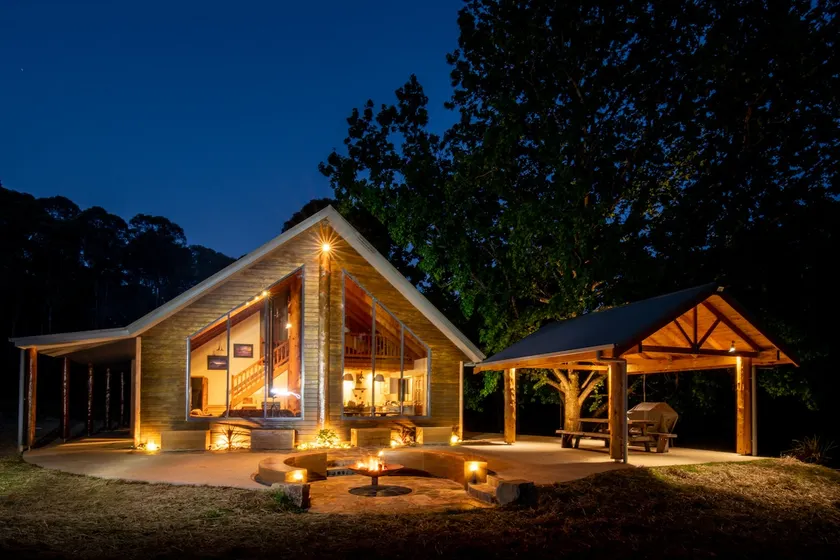 Red Earth Lodge - secluded luxury in the Alps - Image 1