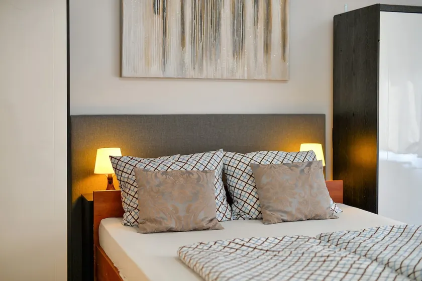 Apartment with 2 bedrooms - Image 1