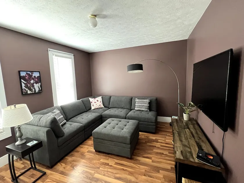 The Hollander - Image 1