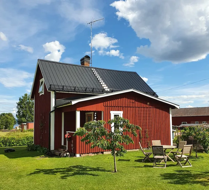 Lilla Huset - in the middle of the quiet just north of Mora - Image 1